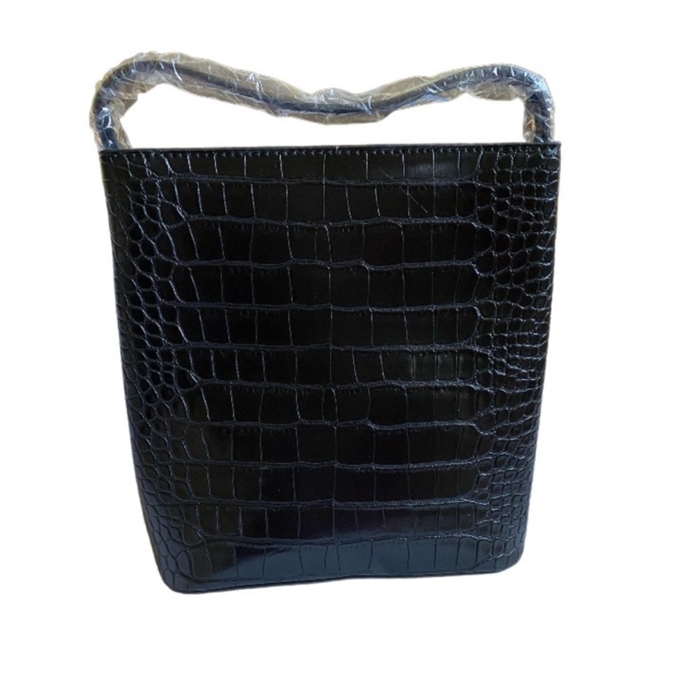 New Aota Elena Vegan Leather Croc Embossed Crossbody Bucket Bag Black - Picture 4 of 12